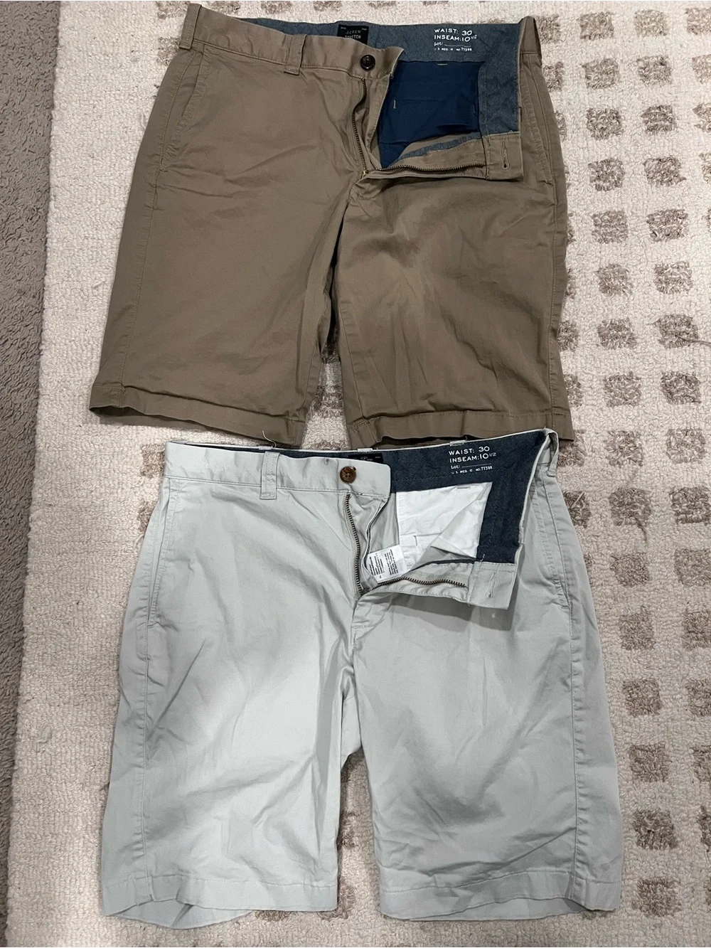 Jcrew Men's Classic Chino Shorts - Khaki and Stone 30 waist 10.5in inseam